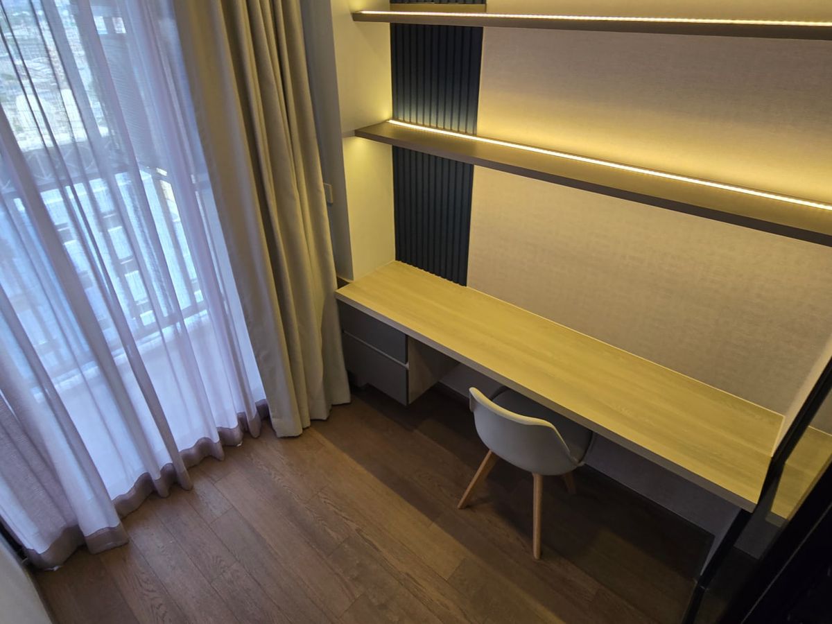 ให้เช่าคอนโดราชเทวี พญาไท : Park Origin Phayathai【𝐑𝐄𝐍𝐓】🔥มินิมอลโทนอุ่น บิ้วอินเต็มผนัง เก็บของเนียนตา ห้องโปร่งสบายตา🔥  ติดต่อไลน์ไอดี: @hacondo