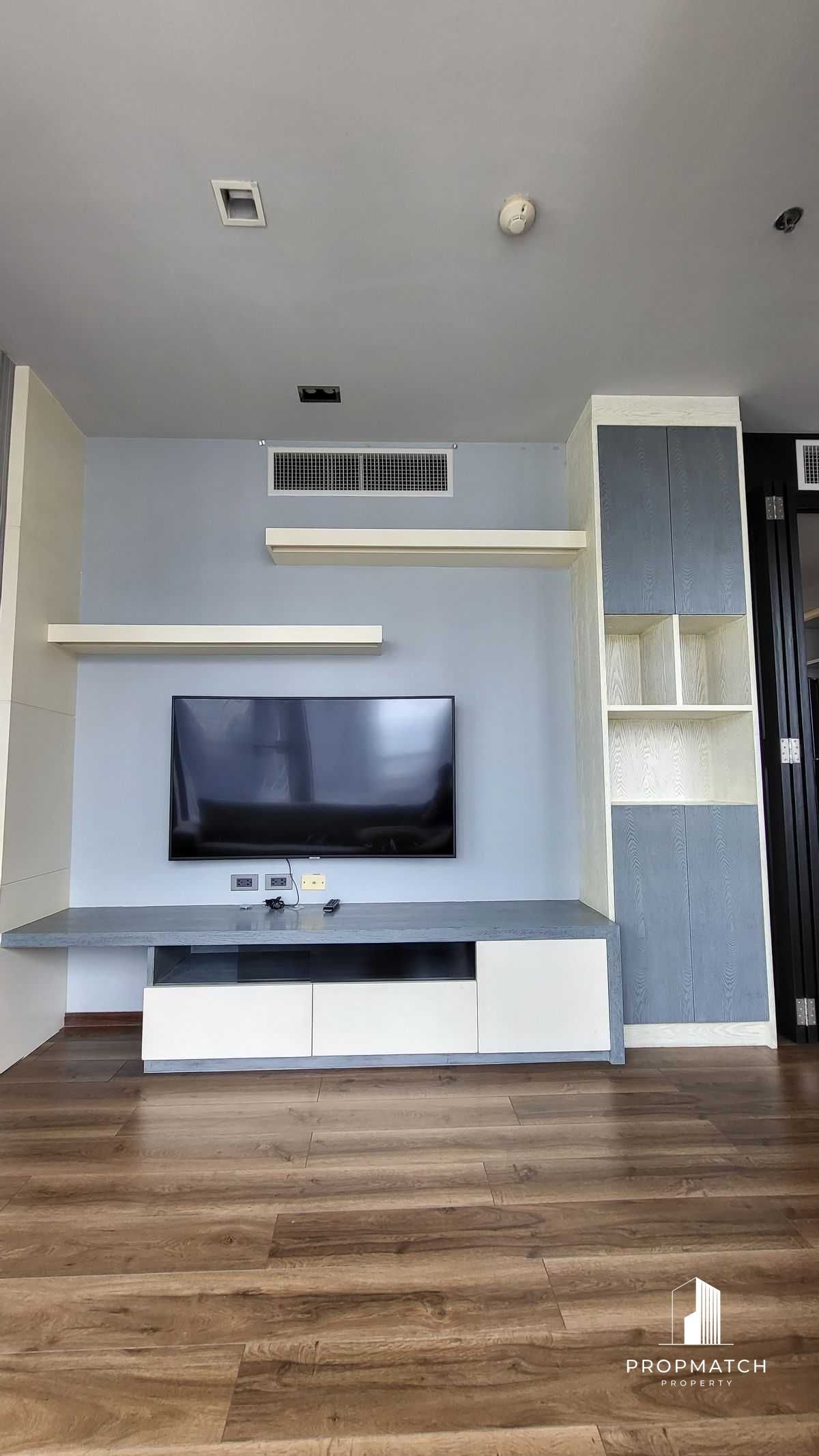 For RentCondoSukhumvit, Asoke, Thonglor : ✨flash deal ✨ceil by sansiri ekkamai 12 (1Bed 1Bath 46SQM). Completely decorated !! Only 27,000 baht per month Tel.0981315848 @PropMatch