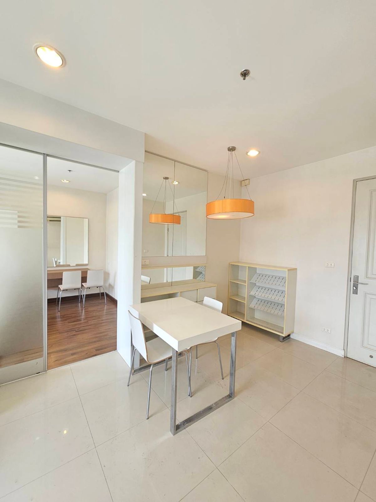 ให้เช่าคอนโดวงเวียนใหญ่ เจริญนคร : 💥CP-2677💥ว่าง ให้ เช่า  คิว เฮ้าส์ คอนโด สาทร 👉แอดไลน์ @cozycondo 