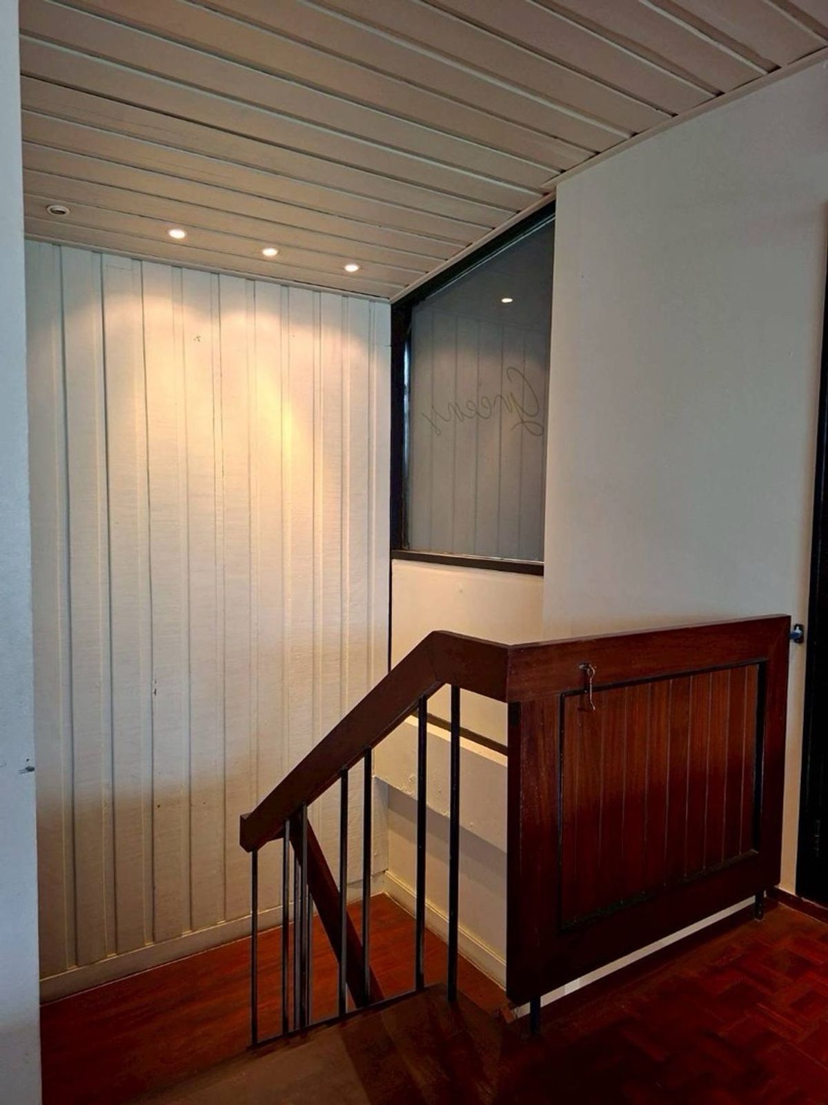 ให้เช่าร้านค้า/ตลาดนัดสาทร นราธิวาส : BTS ช่องนนทรี พื้นที่เช่า 2 ชั้น 170 ตร.ม. สาทร - สีลม - ช่องนนทรี มีที่จอดรถใกล้เคียง | BTS Chong Nonsi with Commercial Space 2-Storeys is sizing 170 sq.m., for Businesses at Sathorn - Silom - Chong Nonsi with Parking Services Around Area