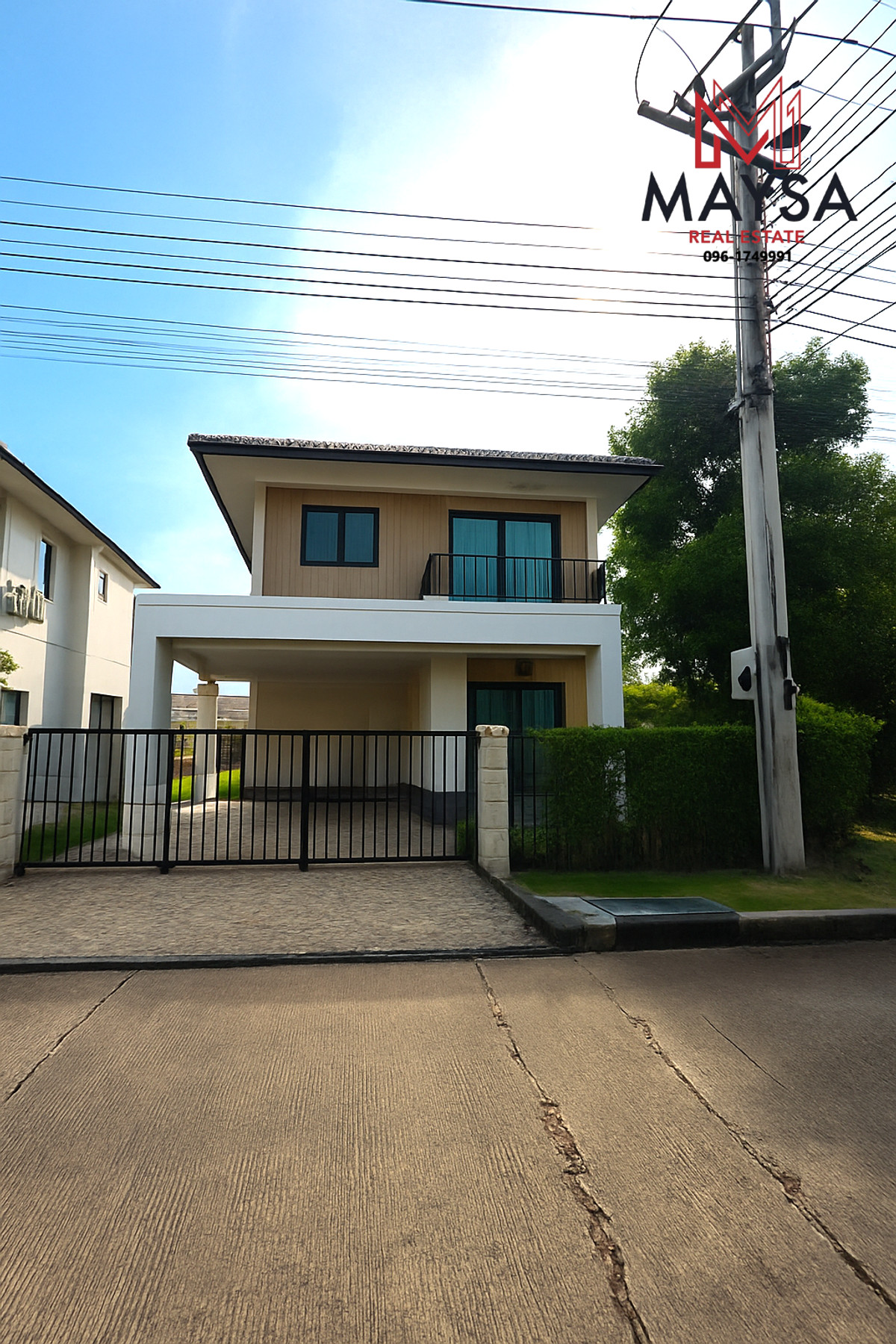 For RentHouseLadkrabang, Suwannaphum Airport : 🏡 Rent a detached house, Centro Onnut-Suvarnabhumi ✈️ near Suvarnabhumi Airport only 8 only furniture and electrical appliances. The house is free, ready to move in. ✅✅ 🐶🐱 1 small animal raising 🐶🐱