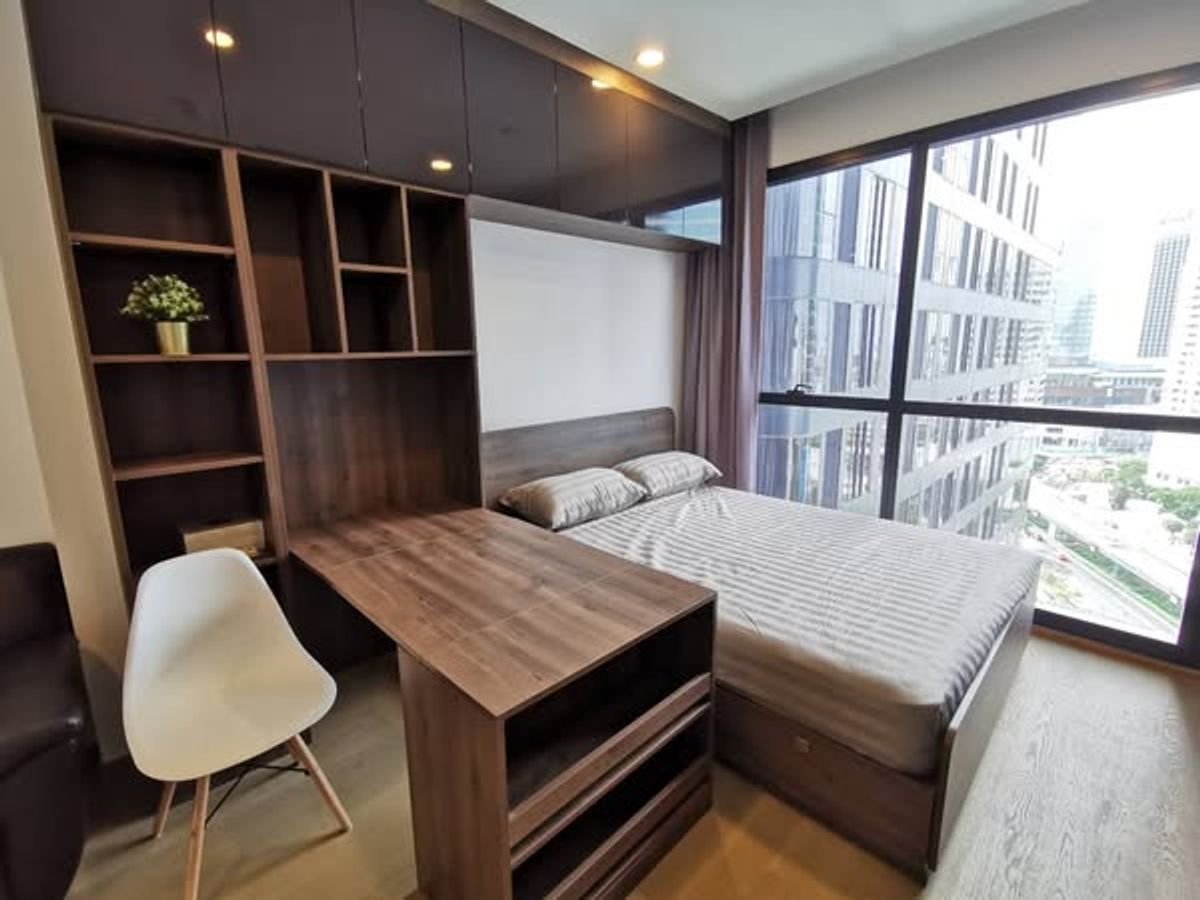 ให้เช่าคอนโดสยาม จุฬา สามย่าน : Ashton Chula Silom【𝐑𝐄𝐍𝐓】🔥เอาใจสายเท่ แต่ยังคงความมินิมอลมินิใจ เฟอร์ครบ ตอบโจทย์ทุกการใช้ชีวิต🔥  ติดต่อไลน์ไอดี: @hacondo