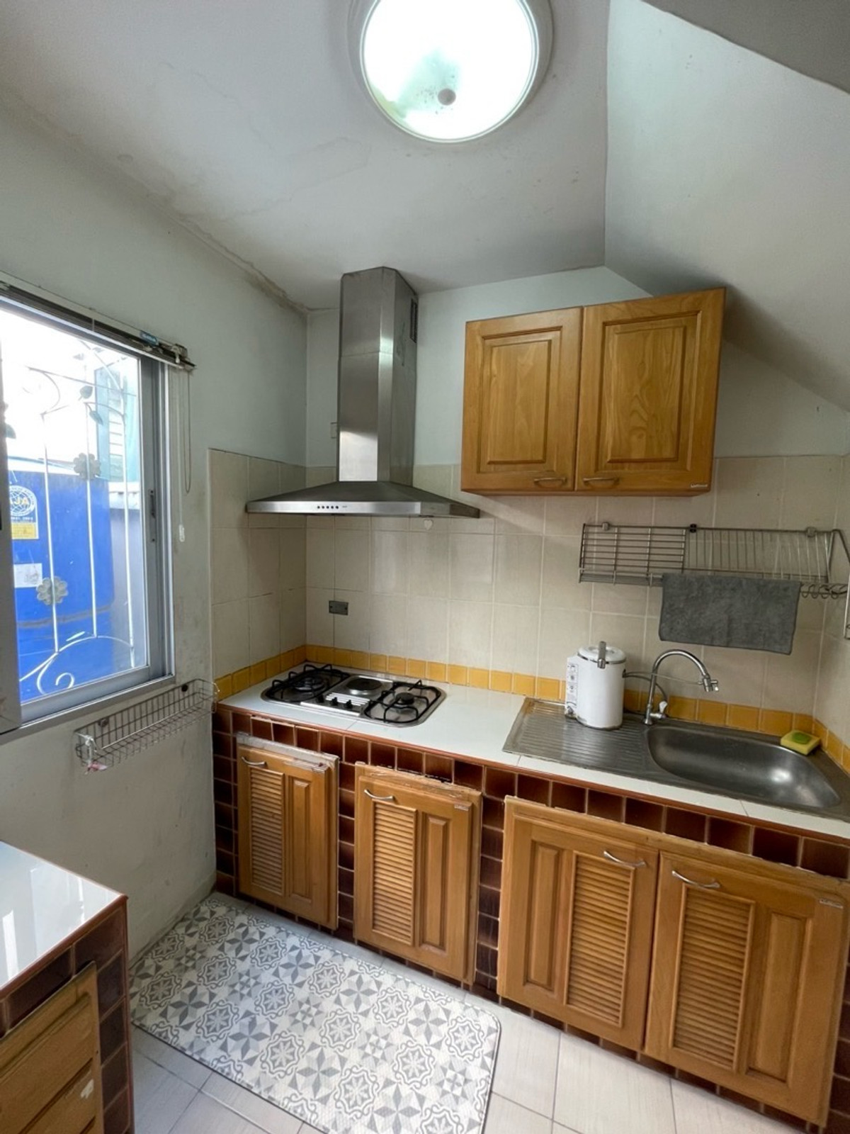 For RentTownhomeEakachai, Bang Bon : House for rent, Klang Muang, Sathorn, Taksin, near BTS Wutthakat, The Mall Tha Phra.