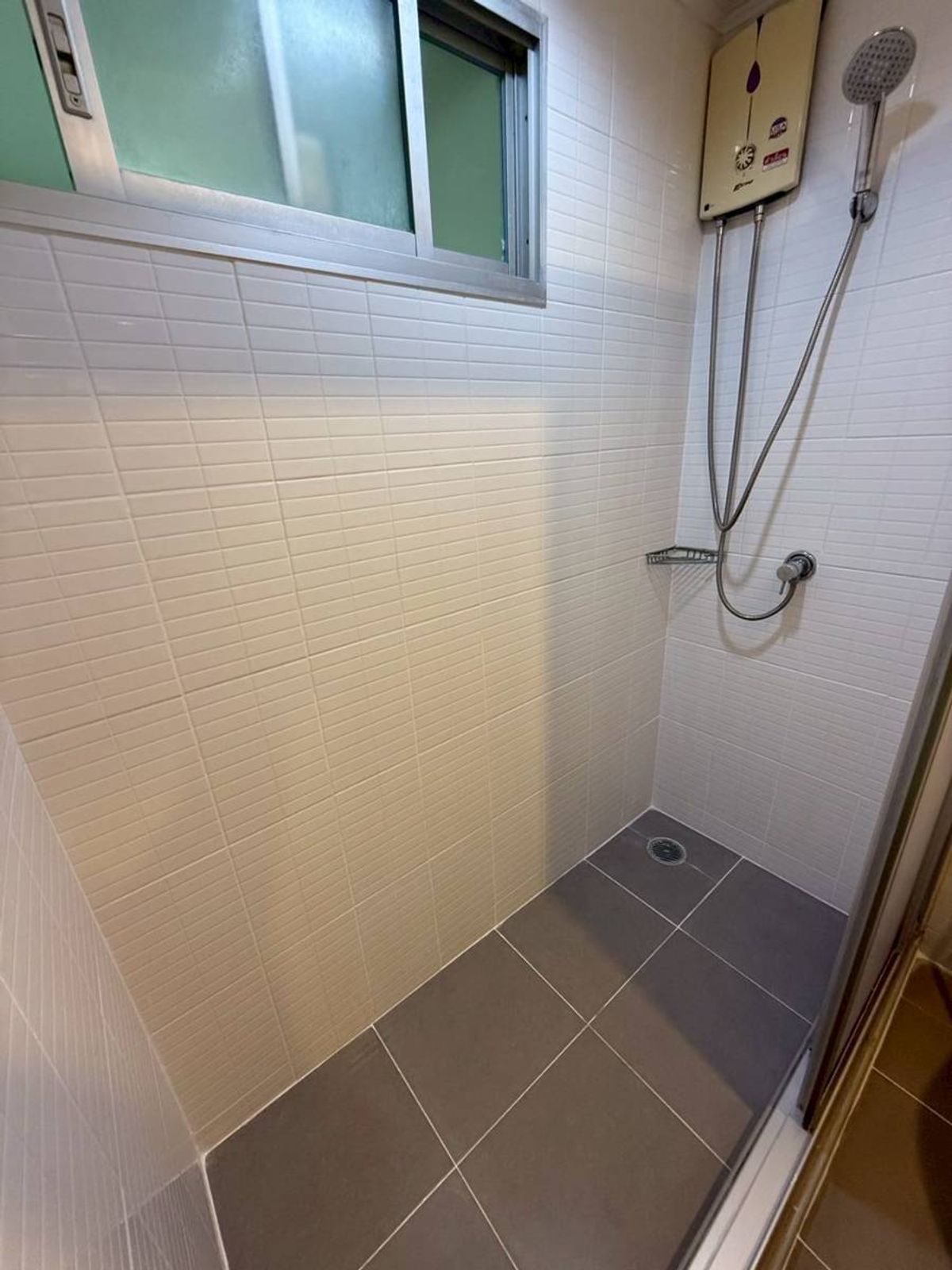 For RentCondoNawamin, Ramindra : ✅ LRL143 ✅ Line : @p2nproperty