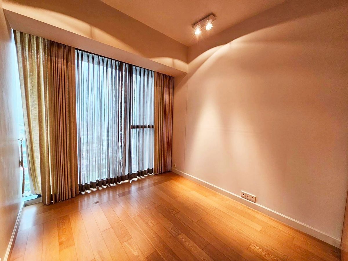 For RentCondoSathorn, Narathiwat : For Rent Condo The Met Sathorn fully furnished (S03-2119)