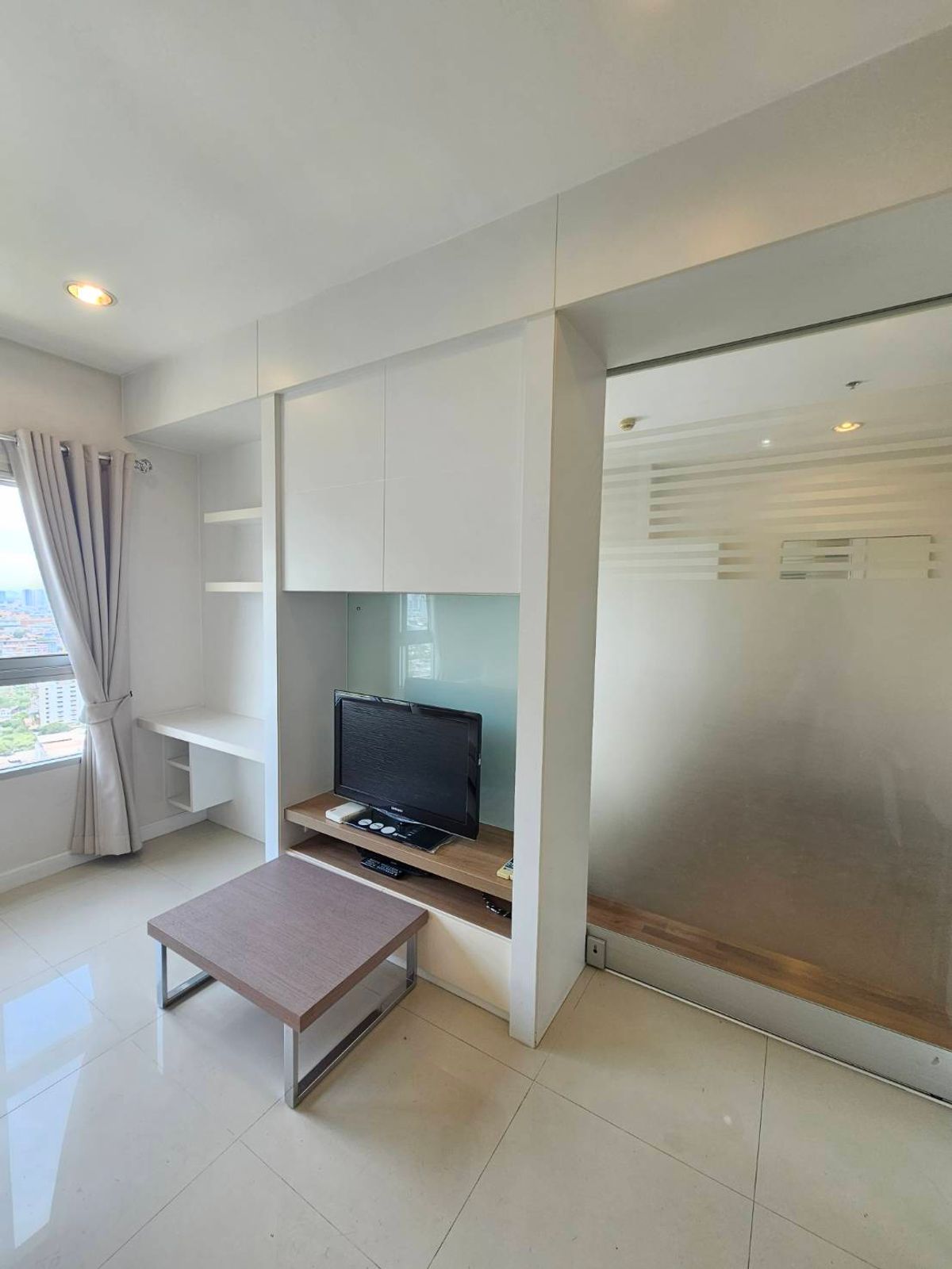 ให้เช่าคอนโดวงเวียนใหญ่ เจริญนคร : 💥CP-2677💥ว่าง ให้ เช่า  คิว เฮ้าส์ คอนโด สาทร 👉แอดไลน์ @cozycondo 