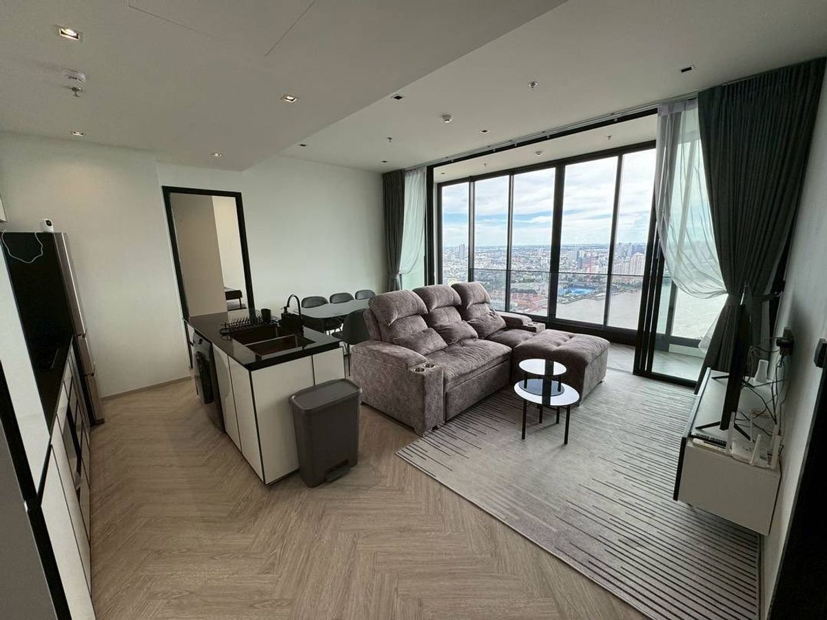 ให้เช่าคอนโดวงเวียนใหญ่ เจริญนคร : For Rent Chapter Charoennakhon - Riverside 2beds size 80 sq.m. F/F Highfloor