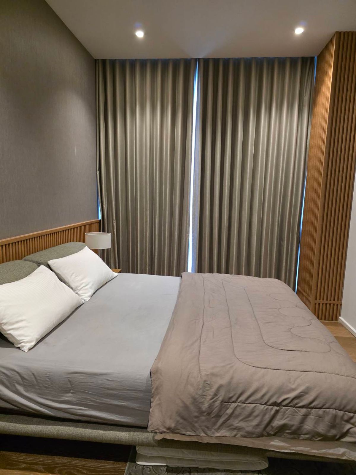 ให้เช่าคอนโดวิทยุ ชิดลม หลังสวน : ให้เช่า Muniq Langsuan ชั้น 10 