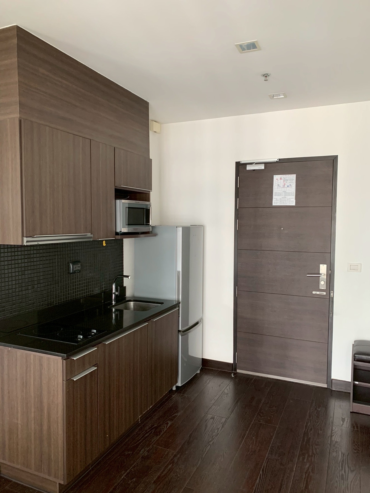 For RentCondoRatchathewi,Phayathai : Urgent rent, IDEO Q Phayathai 1 bedroom, 1 big bathroom