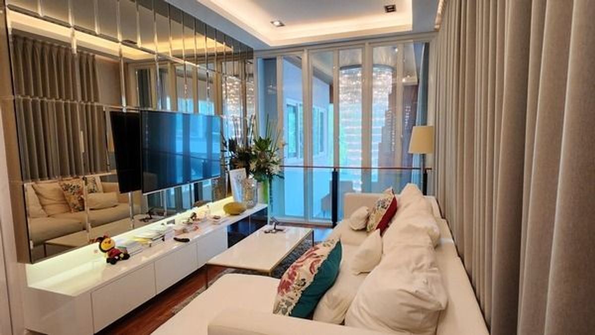 For SaleHouseNawamin, Ramindra : After the corner 94.9 sq. 6 beds, 7 water houses, 3-storey house, Casa Legend Kaset-Nawamin