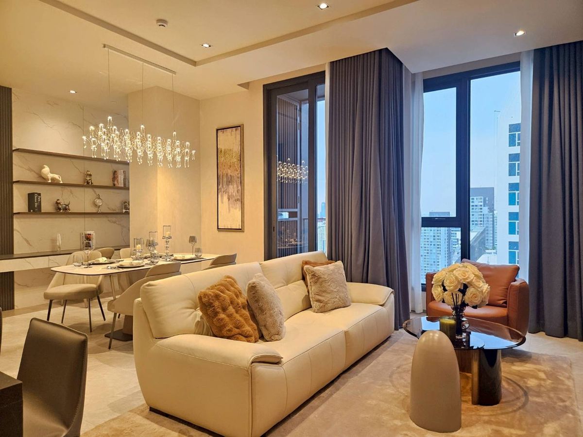 For SaleCondoSukhumvit, Asoke, Thonglor : +++ Sold 28 MBAHT. Luxury apartments. The ESE 36 Size 77 SQM 2BEDROOS 2BATHROOOMS, beautiful view +++