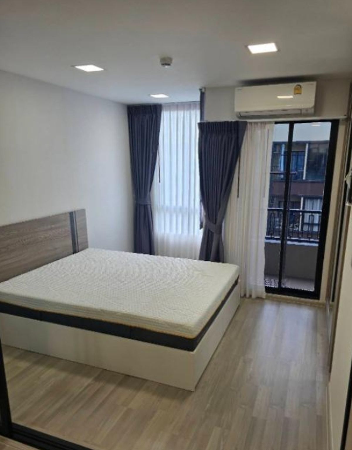 For RentCondoVipawadee, Don Mueang, Lak Si : Rent plum, condo, Saphan Mai Station, Floor 8