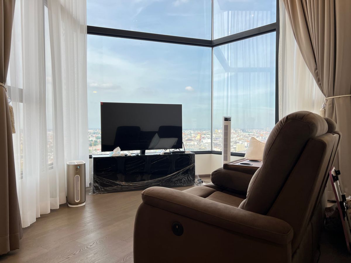 For RentCondoSiam Paragon ,Chulalongkorn,Samyan : Park Origin Chula Samyan【𝐑𝐄𝐍𝐓】🔥Decorate your room with a beautiful theme, emphasizing small, unusual details.🔥  Contact Line ID: @hacondo