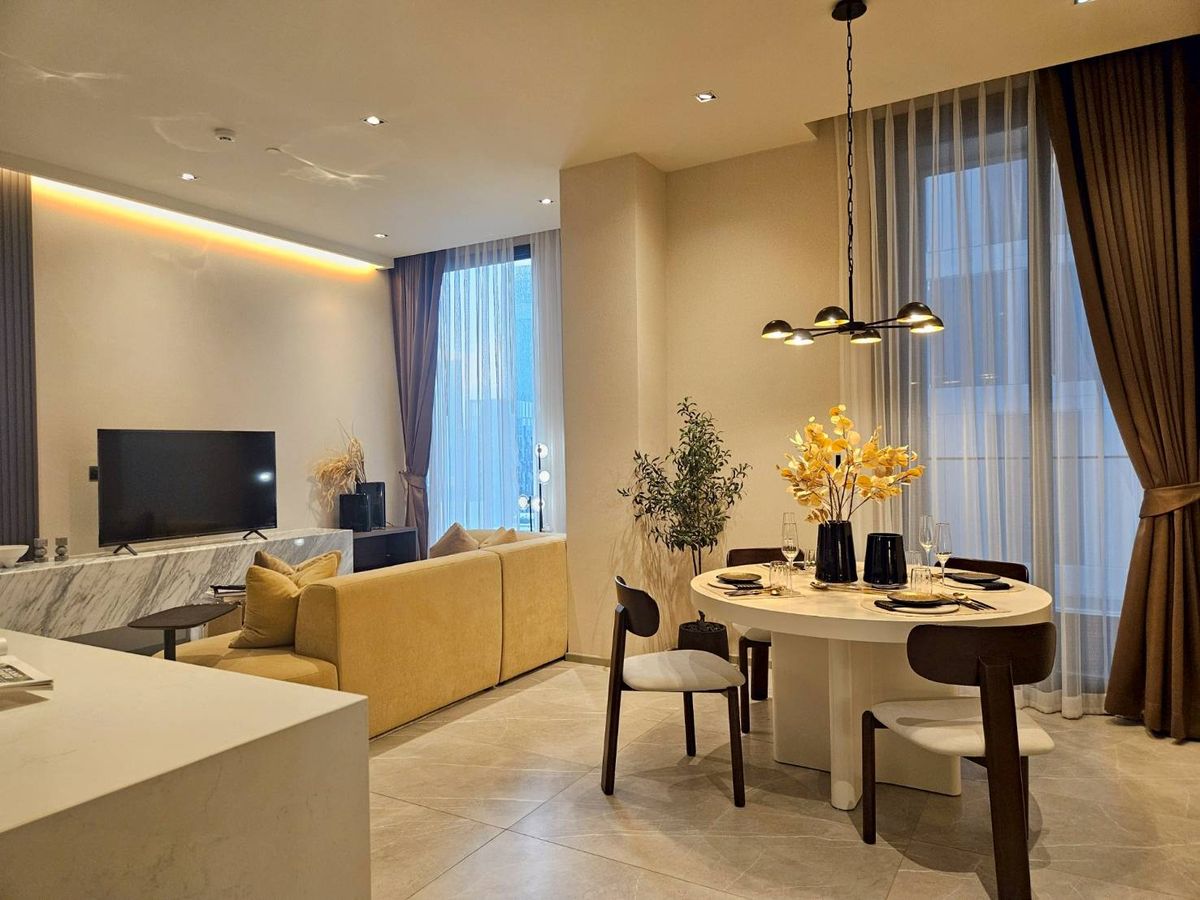 ขายคอนโดสุขุมวิท อโศก ทองหล่อ : +++ ขาย 28 Mbaht ห้องชุดสุดหรู The Esse 36 ขนาด  77 Sqm 2Bedrooms 2Bathrooms ชั้นสูง วิวสวย+++ --- by Top (0658245701)