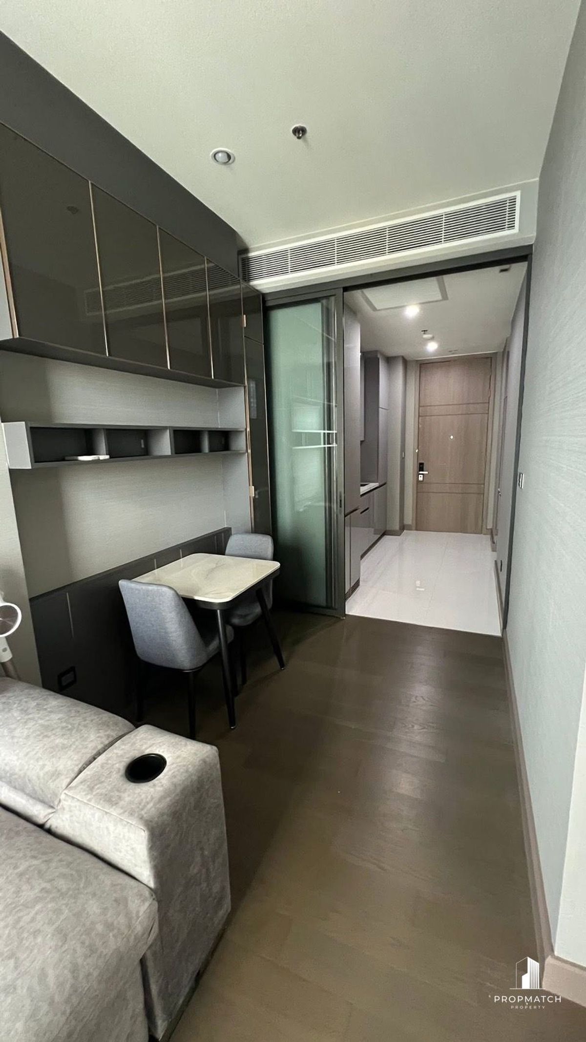 ขายคอนโดพระราม 9 เพชรบุรีตัดใหม่ RCA : Luxury 1-Bed Condo at  THE ESSE at SINGHA COMPLEX – 48 sqm, Only 11.99M THB Tel.0984628898