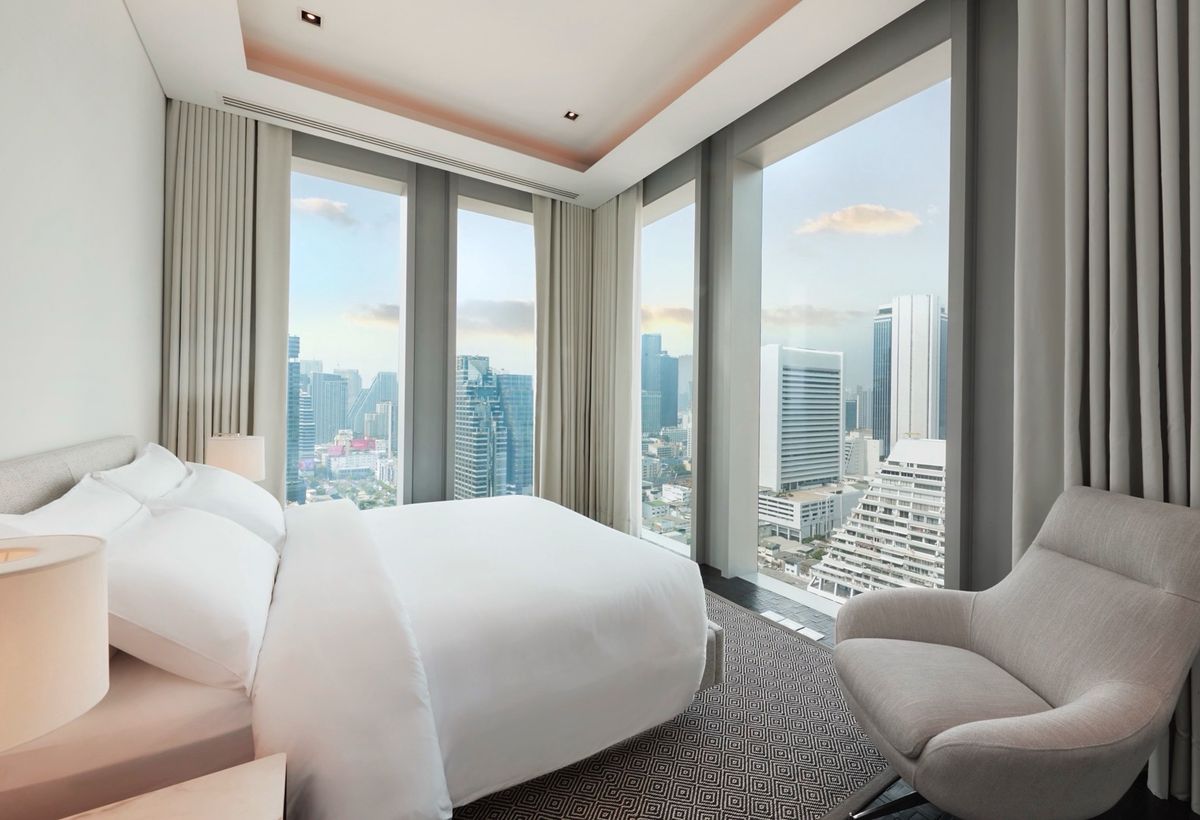 ขายคอนโดสาทร นราธิวาส : 🔥Hot deal 🔥 𝗧𝗵𝗲 𝗥𝗶𝘁𝘇 𝗖𝗮𝗿𝗹𝘁𝗼𝗻 𝗥𝗲𝘀𝗶𝗱𝗲𝗻𝗰𝗲 | 3 🛌 4 🛁 1 👩🏻‍🍳 210 Sq.m. Exclusive deal 065-6956939 (ลูกเกด) 