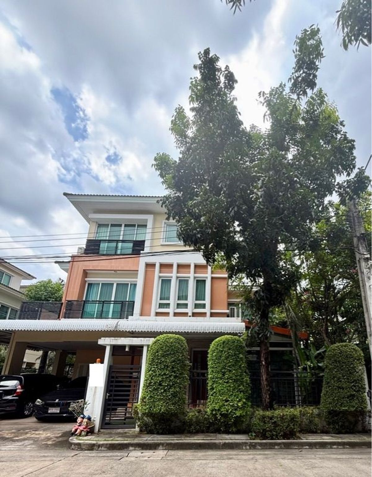 For SaleHouseKasetsart, Ratchayothin : After the corner of 63 sq. 4, 5 water houses, 3 -storey house, Bangkok Boulevard Ramintra, Km. 2