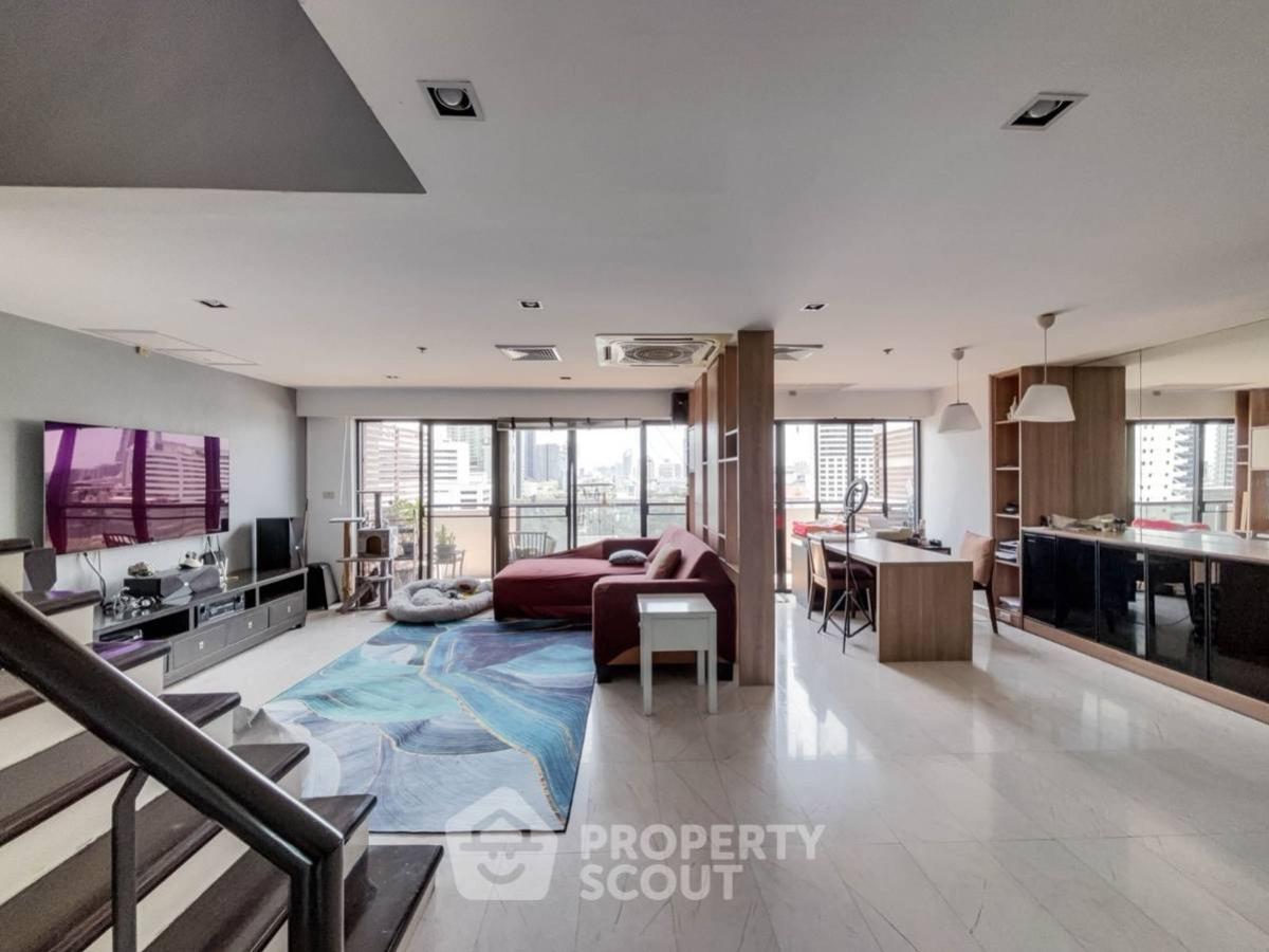 For SaleCondoSukhumvit, Asoke, Thonglor : 2-BR Condo at Kiarti Thanee City Mansion Condominium near MRT Phetchaburi