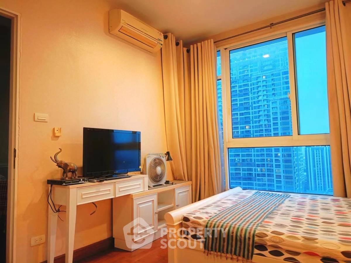 ให้เช่าคอนโดสาทร นราธิวาส : คอนโด 1-ห้องนอน ที่ ไอวี่สาทร 10 ใกล้ BTS เซนต์หลุยส์