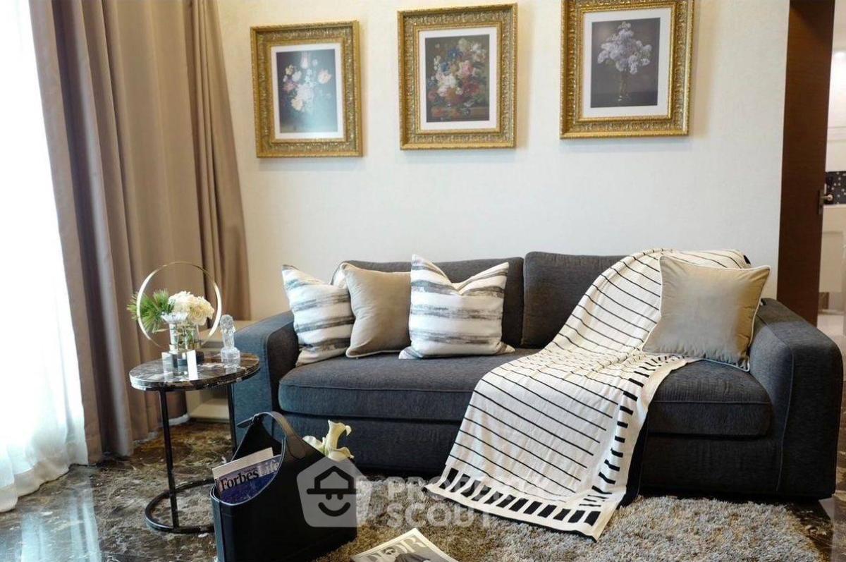 For SaleCondoSathorn, Narathiwat : 2-BR Condo at The Address Sathorn near BTS Saint Louis