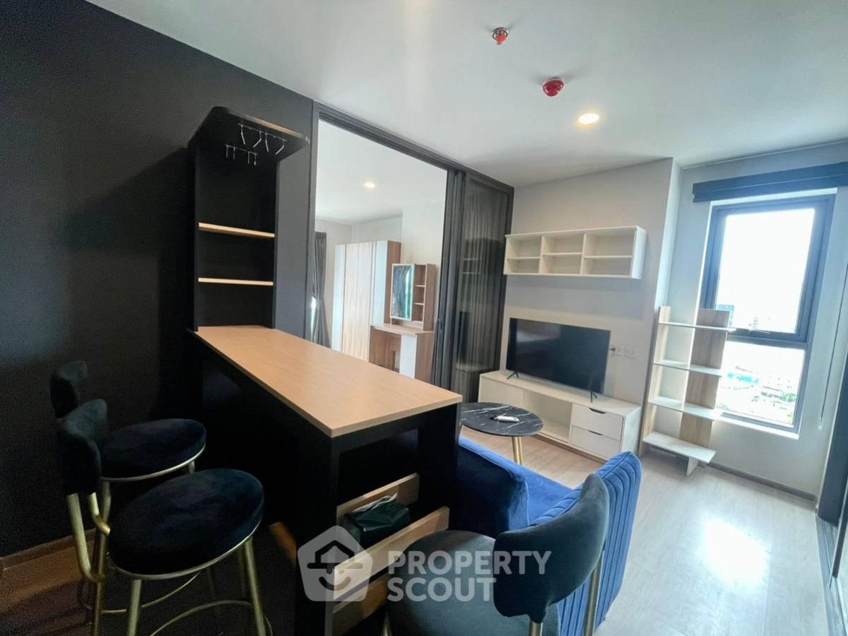 For SaleCondoKhlongtoei, Kluaynamthai : 1-BR Condo at Aspire Sukhumvit-Rama 4 near BTS Phra Khanong
