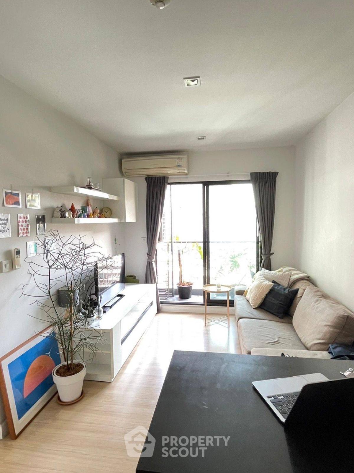 For SaleCondoSathorn, Narathiwat : 1-BR Condo at The Seed Mingle Sathorn-Suanplu near BTS Sala Daeng