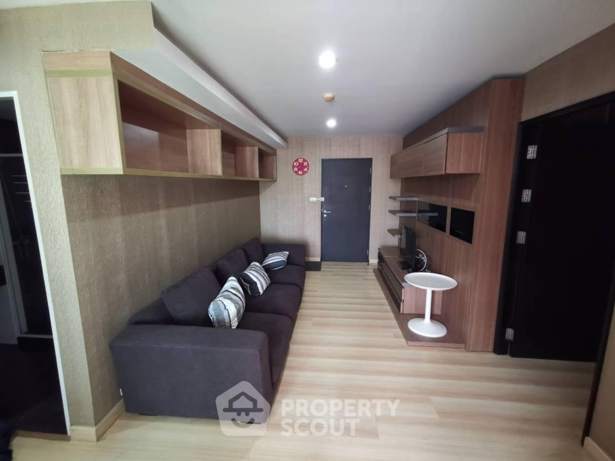 For SaleCondoRatchadapisek, Huaikwang, Suttisan : 3-BR Condo at Morning Side Heights Ratchada 30 Condominium near MRT Ratchadaphisek