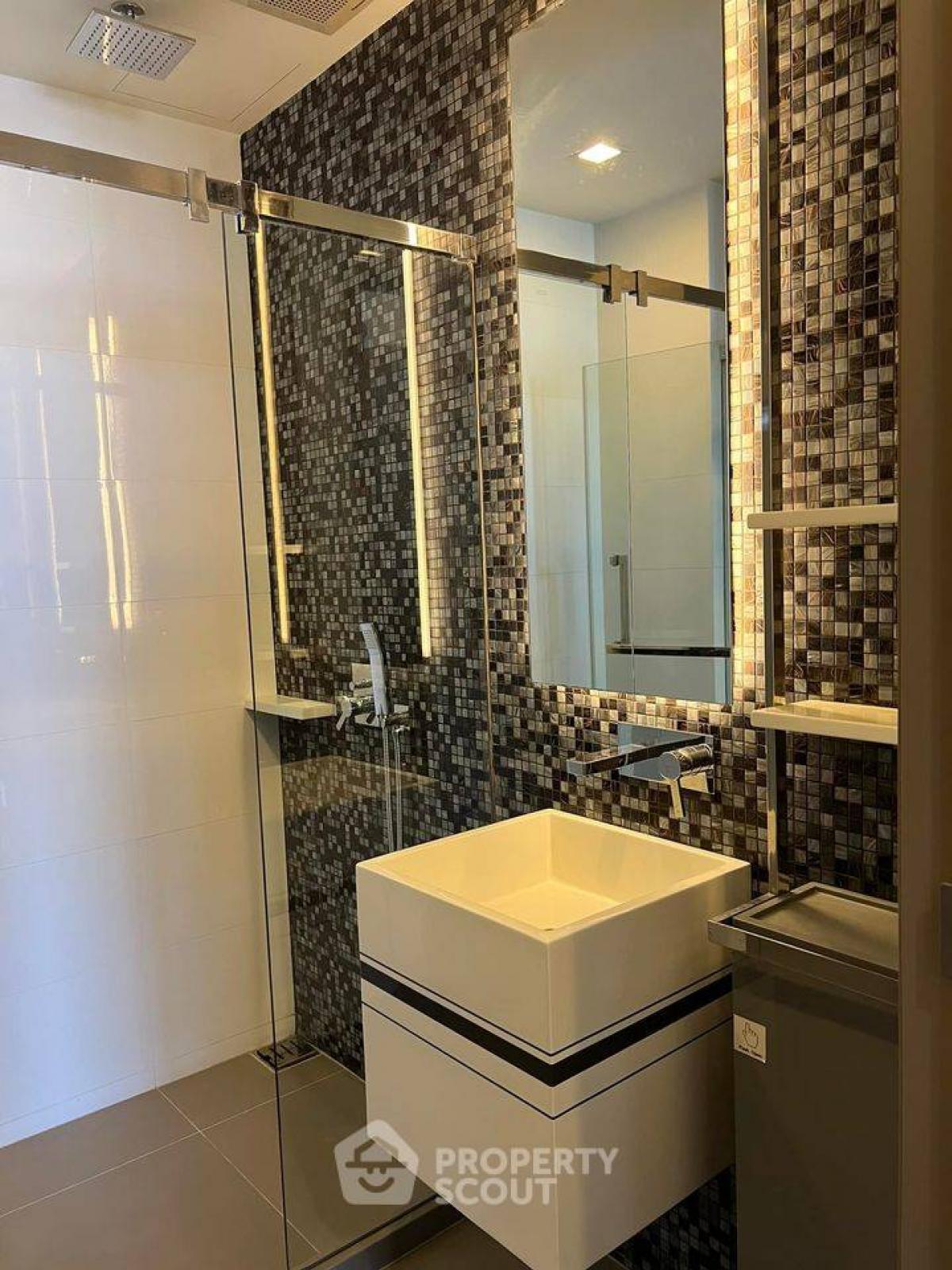 ขายคอนโดสยาม จุฬา สามย่าน : คอนโด 1-ห้องนอน ที่ เดอะ รูม พระราม 4 ใกล้ MRT หัวลำโพง