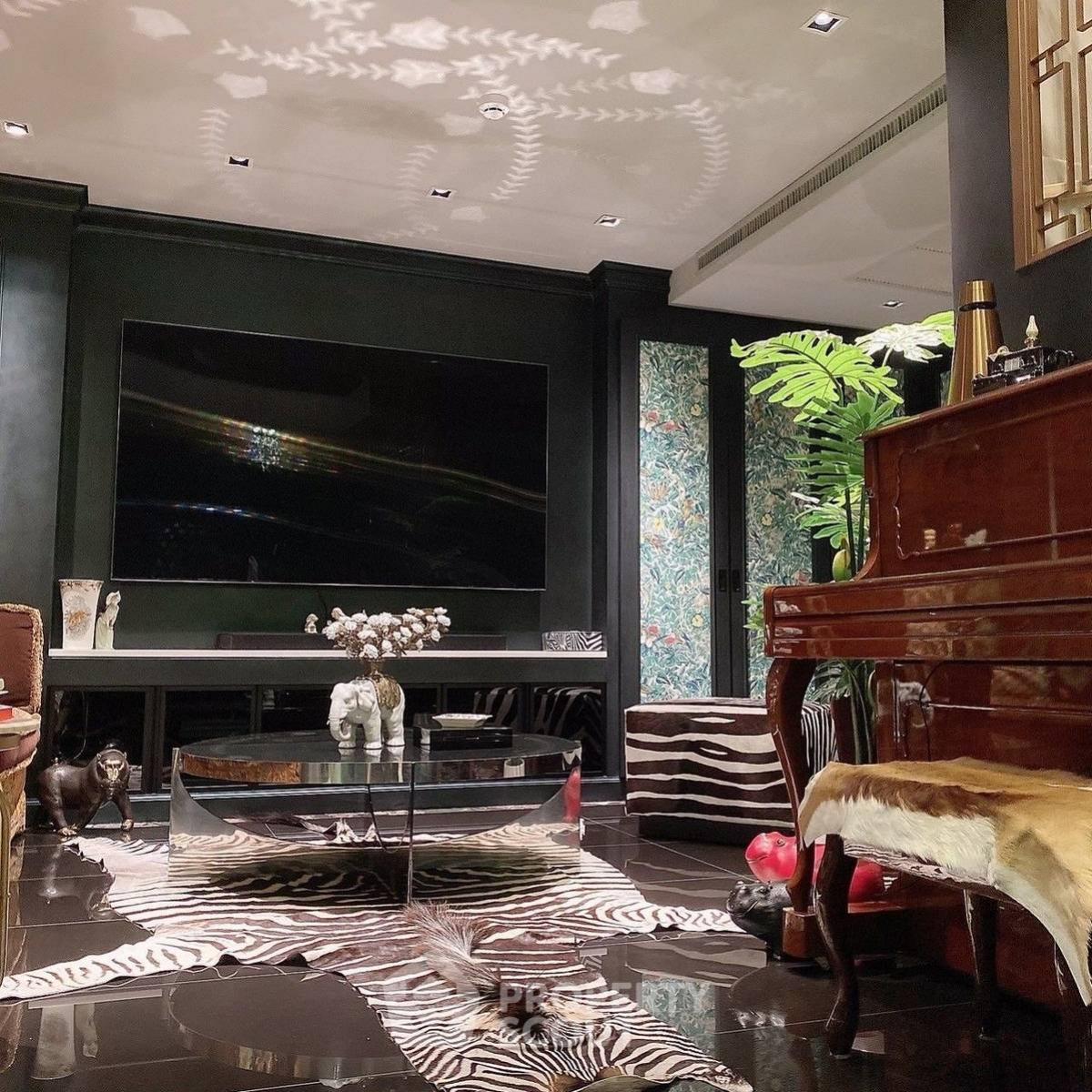 ขายคอนโดวิทยุ ชิดลม หลังสวน : คอนโด 3-ห้องนอน ที่ ณ วรา เรสซิเดนส์ ใกล้ BTS ชิดลม