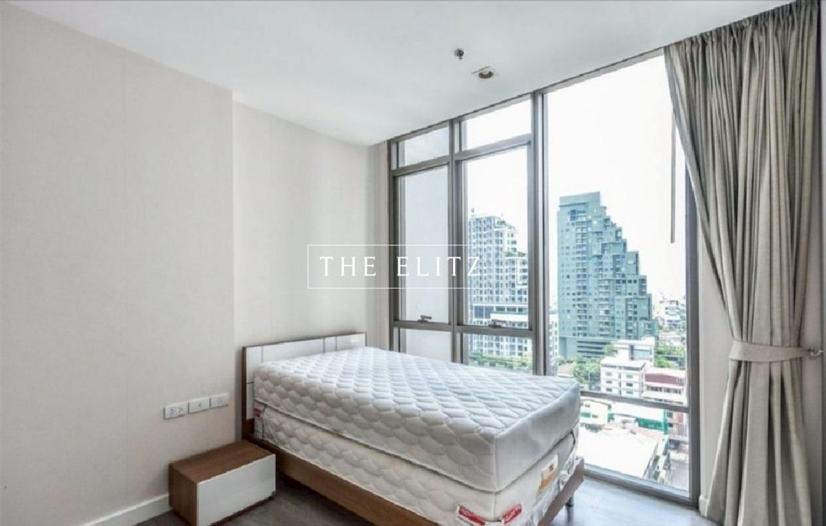 For SaleCondoWongwianyai, Charoennakor : ✨ Special opportunity !! The Room BTS Wongwianyai Gold Location Room Ready to transfer 💯