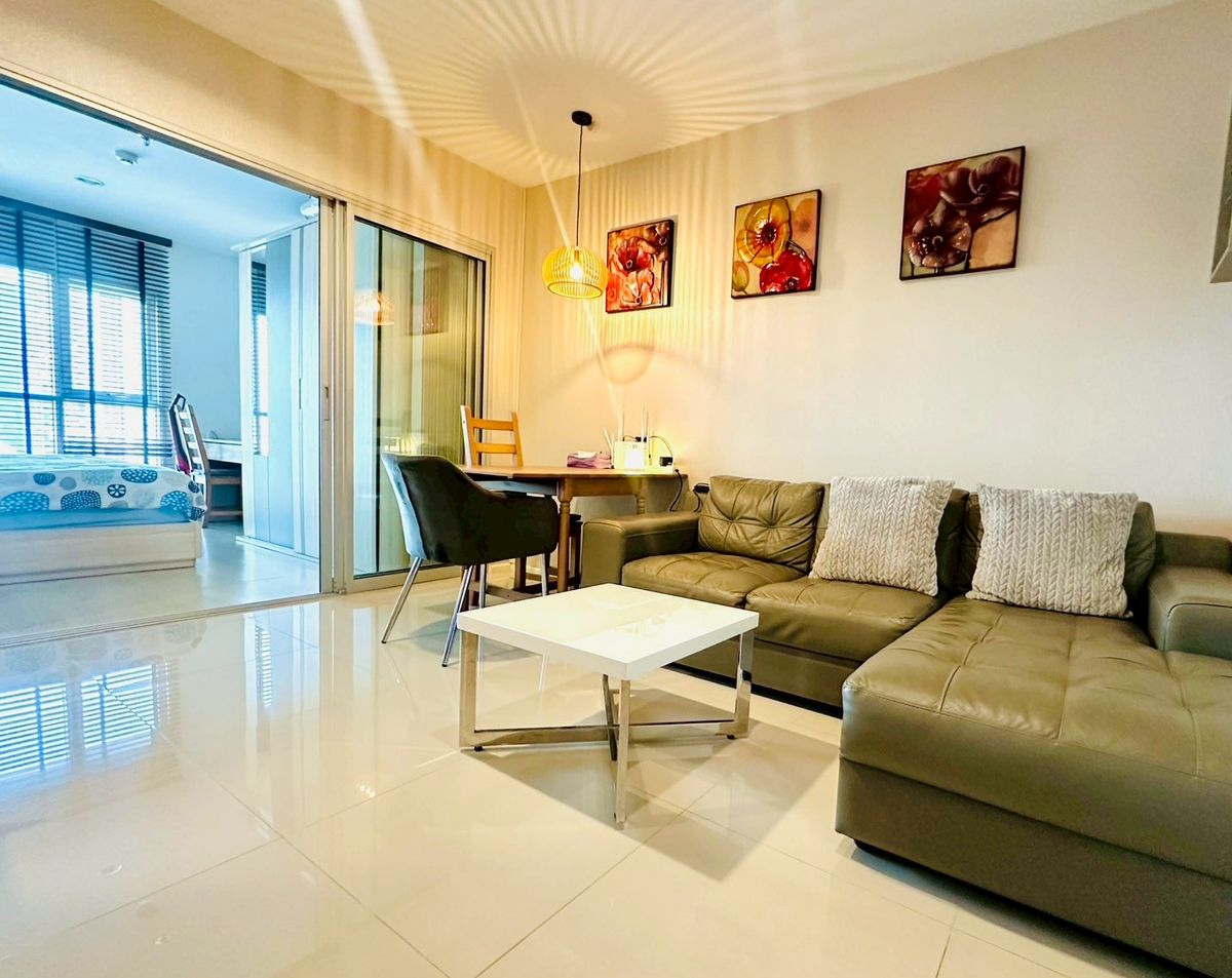 For RentCondoRama9, Petchburi, RCA : Rent Aspire Rama 9 inside with electrical appliances. And complete furniture Ready to enter at only 18k ✨