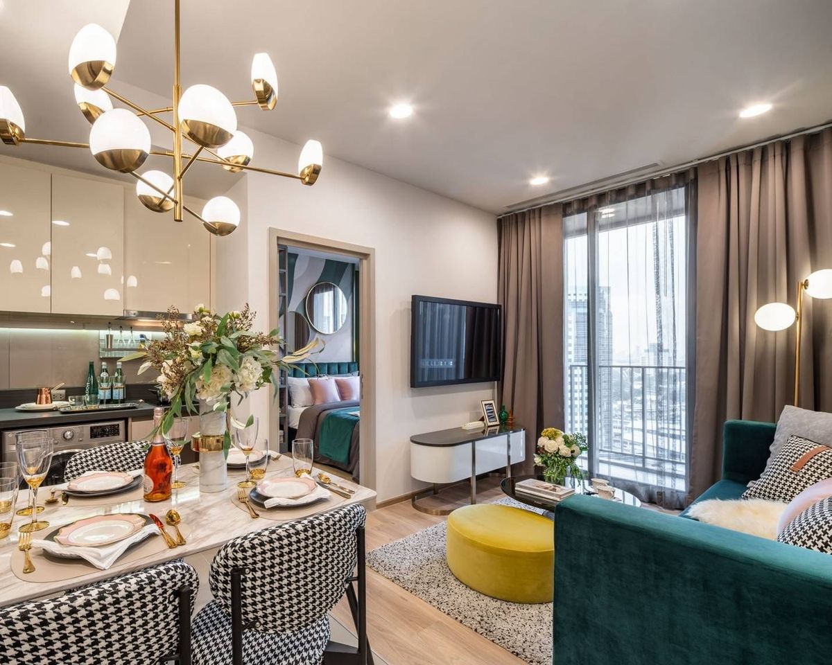 ขายคอนโดสุขุมวิท อโศก ทองหล่อ : คอนโด Oka Haus เดินทางสะดวก มีรรถับส่ง ห้องแต่งสวย เฟอร์นิเจอร์ครบ พร้อมขายด่วน!!