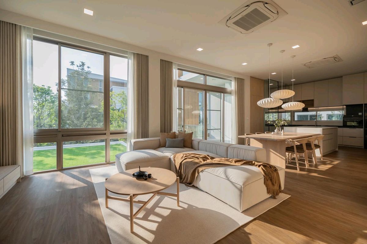 ให้เช่าบ้านพัฒนาการ ศรีนครินทร์ : House For Rent 
Vive Rama9