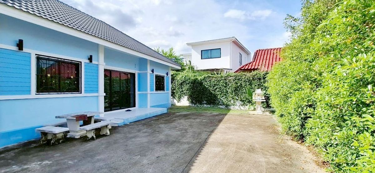 For RentHouseChiang Mai : House for rent 15,000 baht per month, near German Christian School, Chiang Mai, only 10 minutes. No.15H770