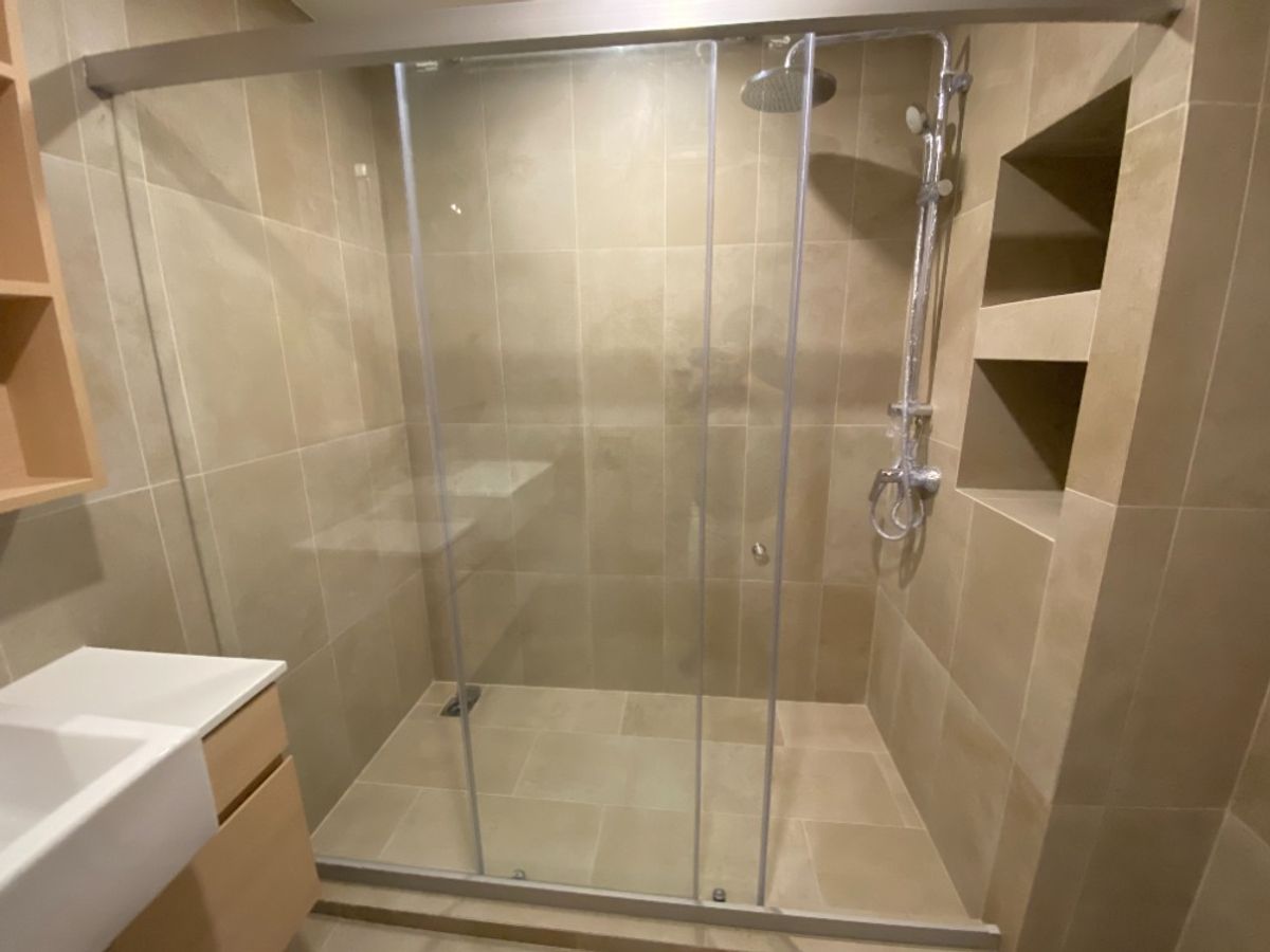 For RentCondoSathorn, Narathiwat : For rent 🔥 THE SHADE SATHON 1 🔥 Fully furnished and equipped, near MRT Lumpini