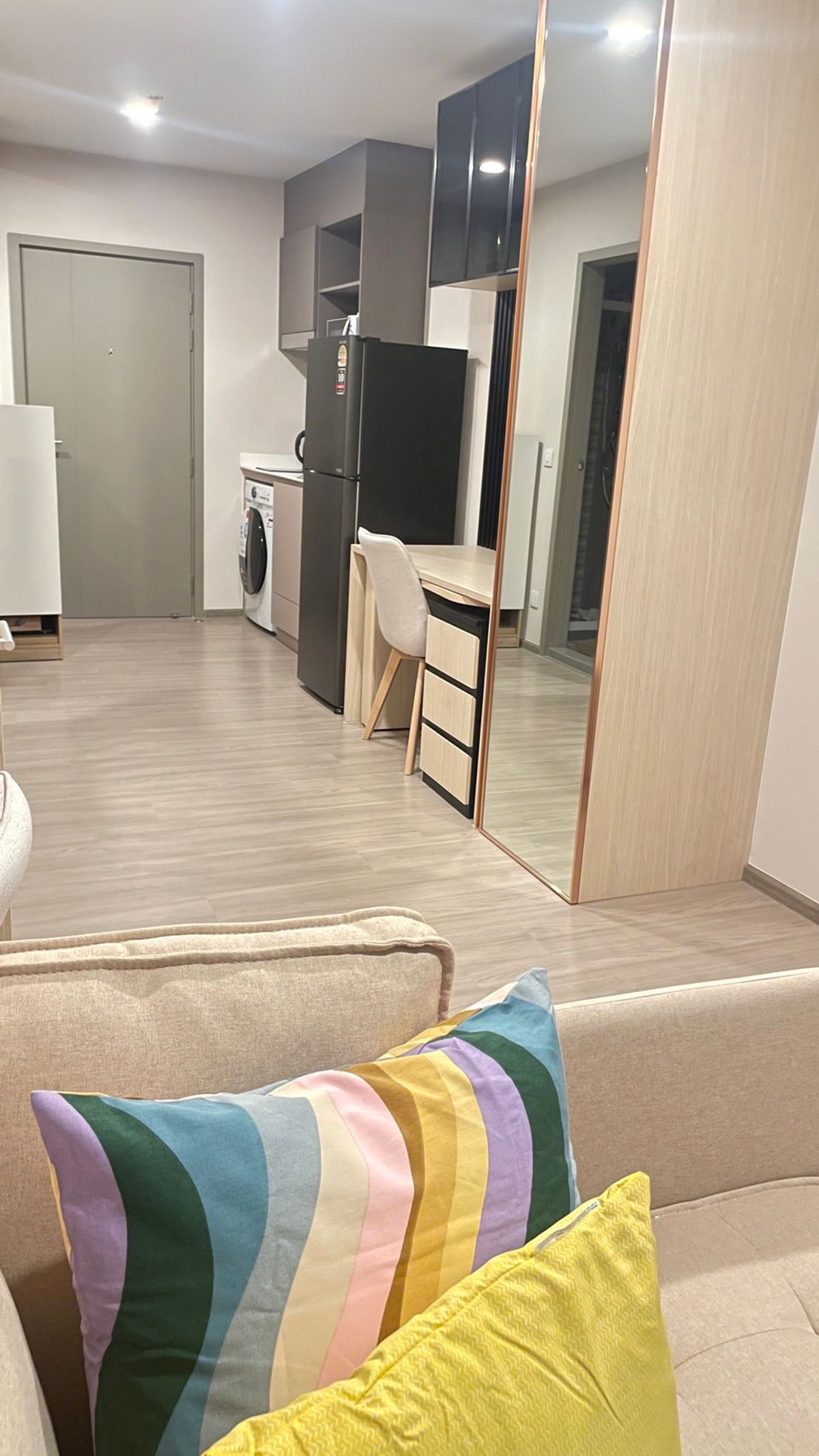 ให้เช่าคอนโดคลองเตย กล้วยน้ำไท : !! ห้องสวย ให้เช่าคอนโด Aspire Sukhumvit-Rama 4 ใกล้ BTS พระโขนง