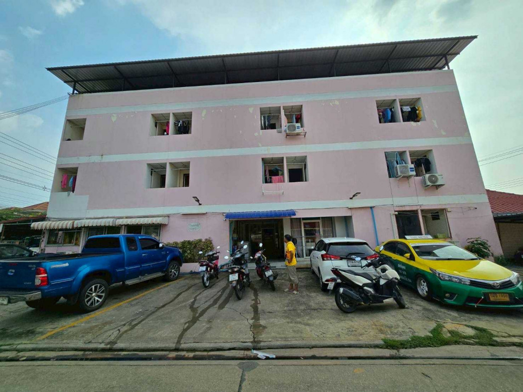 For SaleHotel&Apartment BusinessSamut Prakan,Samrong : Apartment for sale, Soi Suksawat 78, 970 sq m, 1 ngan 99 sq wa, only 850 meters from Suksawat Road.