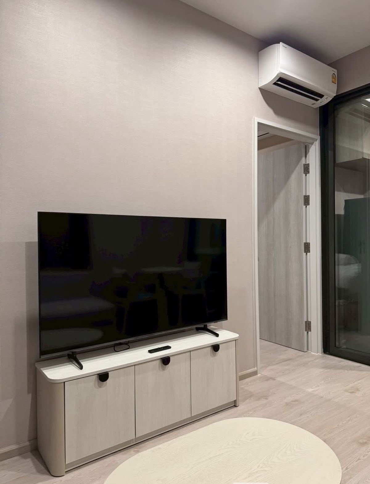 For RentCondoWongwianyai, Charoennakor : ให้เช่า ✨ Reference Sathorn - Wongwianyai ✨ เฟอร์นิเจอร์ และ เครื่องใช้ไฟฟ้าครบ ใกล้ BTS วงเวียนใหญ่