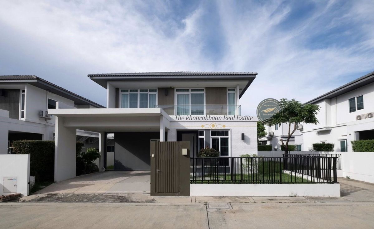 For SaleHouseBangna, Bearing, Lasalle : 𝙎𝘼𝙇𝙀: Property SH2355🏡 Detached House, Decorative Project 2, Bang Na Km. 7 📍 Soi Ratchawinit (Drive to Mega Bangna only 5 minutes!) 💰 Price 15.9 Delete.