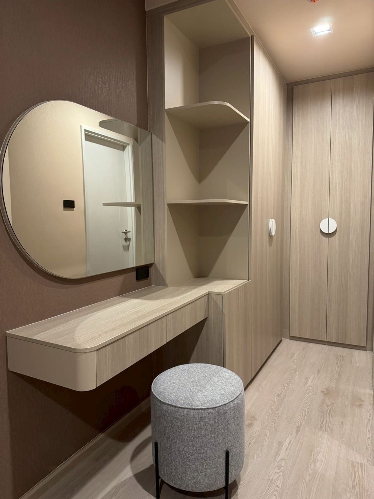 For RentCondoWongwianyai, Charoennakor : ให้เช่า ✨ Reference Sathorn - Wongwianyai ✨ เฟอร์นิเจอร์ และ เครื่องใช้ไฟฟ้าครบ ใกล้ BTS วงเวียนใหญ่