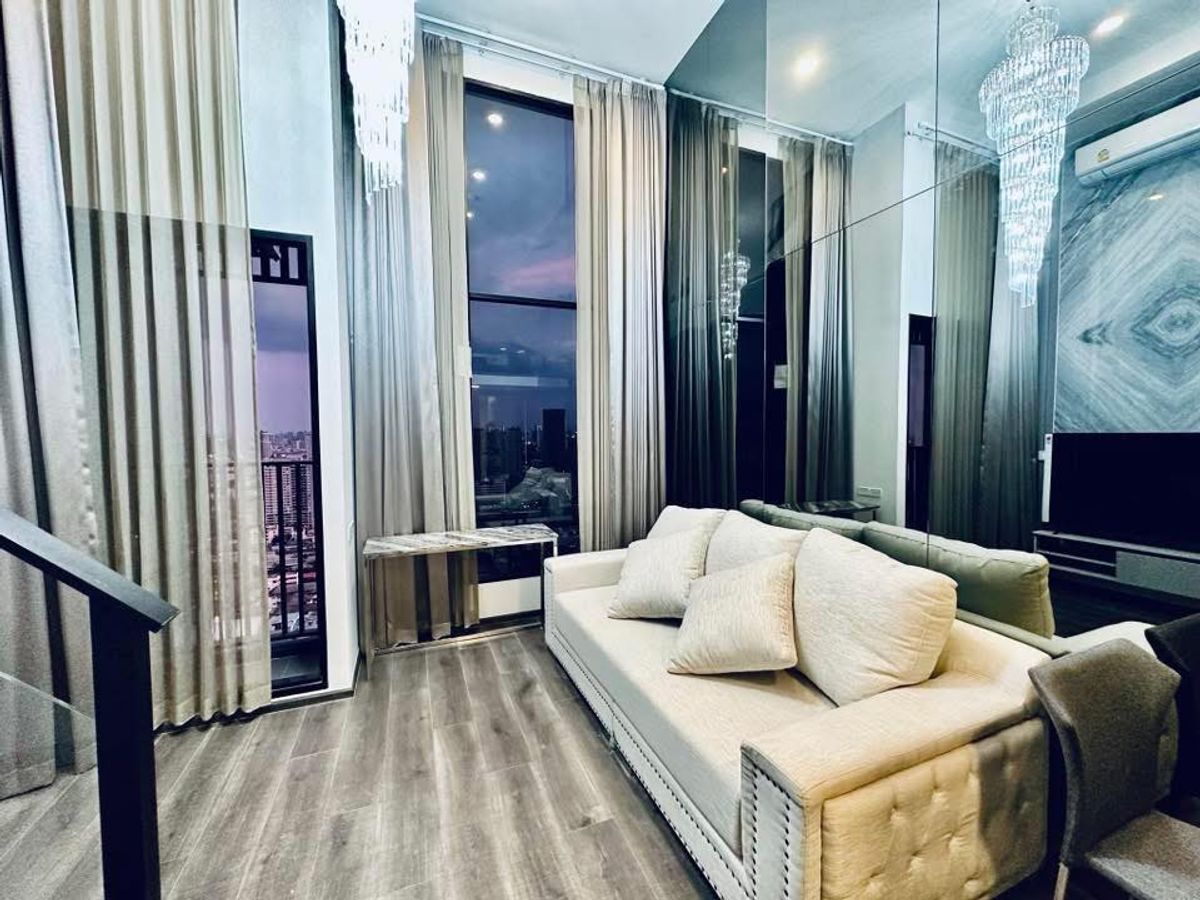 For RentCondoKasetsart, Ratchayothin : Condo for rent: Knightsbridge Space Ratchayothin, next to BTS Phahonyothin 24.