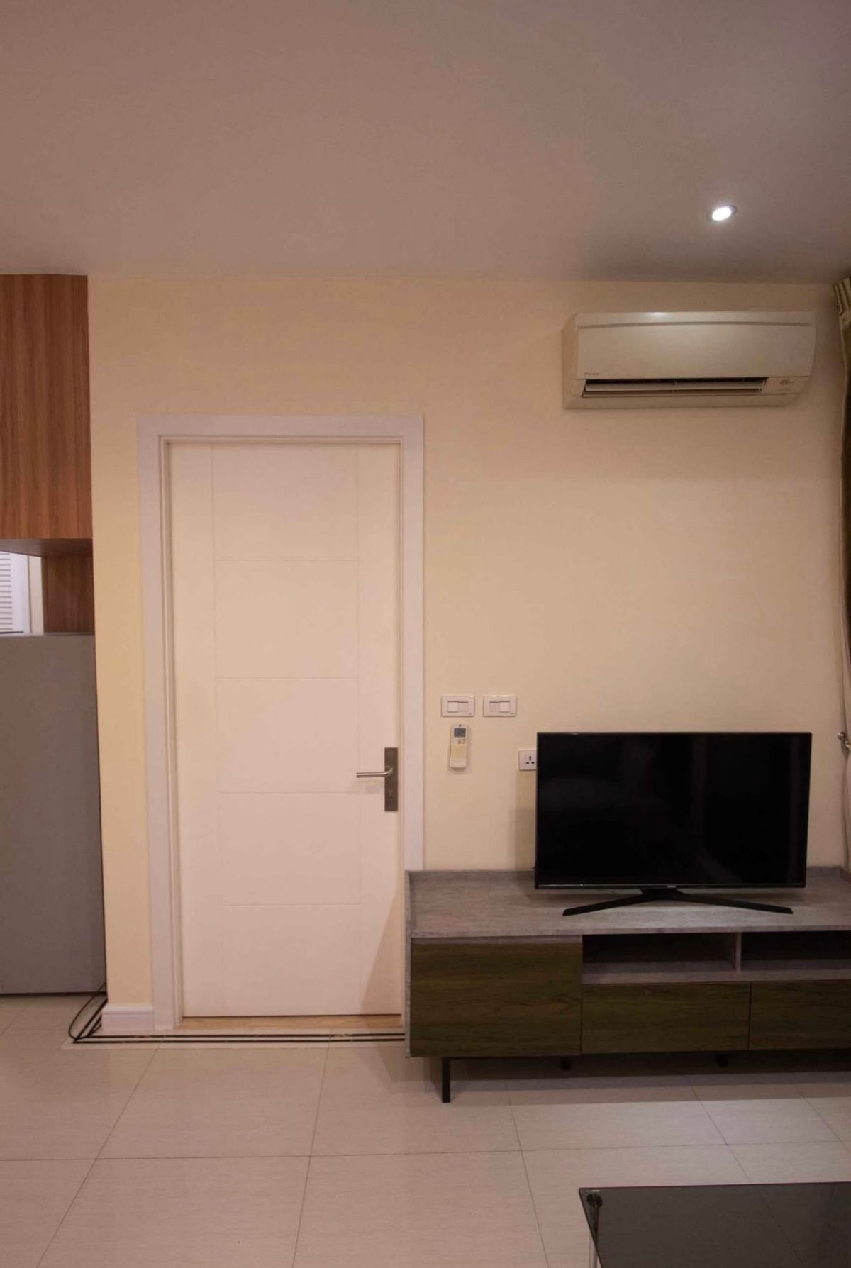 For RentCondoRama9, Petchburi, RCA : For rent 📍 T.C. Green 📍 Fully furnished and equipped, near MRT Rama 9