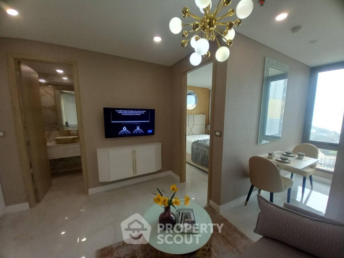 For SaleCondoPattaya, Bangsaen, Chonburi : 1-BR Condo at Copacabana Beach Jomtien close to Jomtien Beach