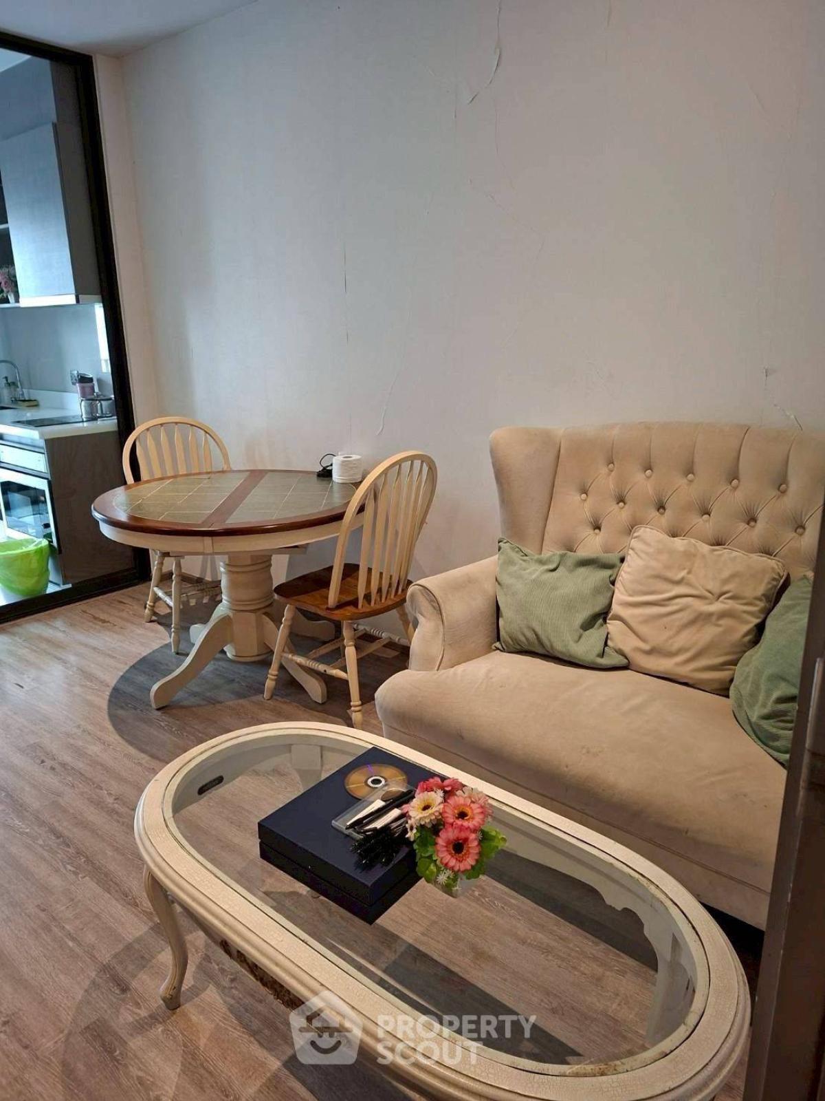 For SaleCondoSukhumvit, Asoke, Thonglor : 1-BR Condo at Rhythm Ekkamai near BTS Ekkamai