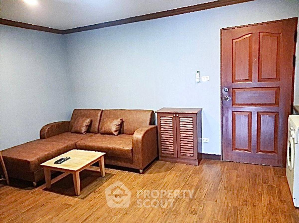 For SaleCondoSukhumvit, Asoke, Thonglor : 1-BR Condo at Rin House Condominium near MRT Sukhumvit