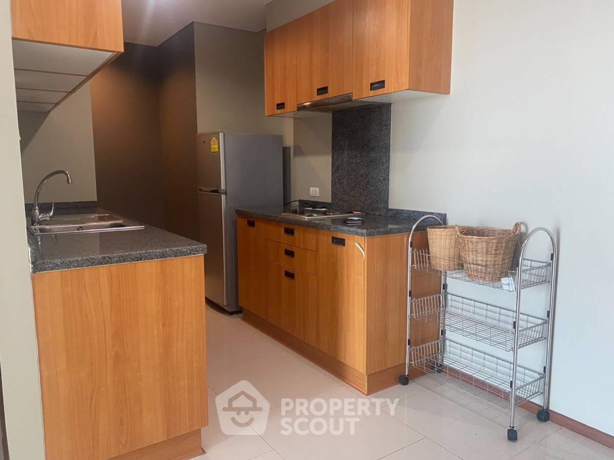 For SaleCondoWongwianyai, Charoennakor : 1-BR Condo at Villa Sathorn near BTS Krung Thon Buri