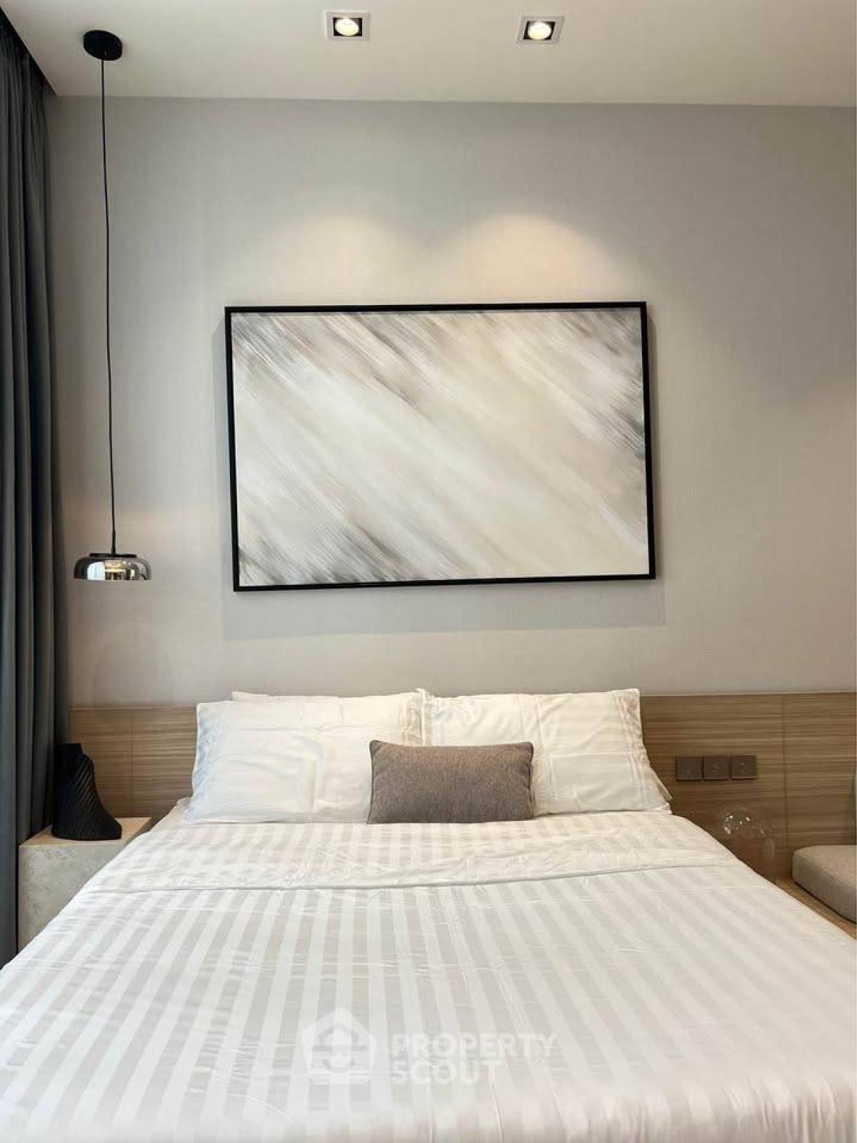 For SaleCondoWitthayu, Chidlom, Langsuan, Ploenchit : 1-BR Condo at 28 Chidlom near BTS Chit Lom
