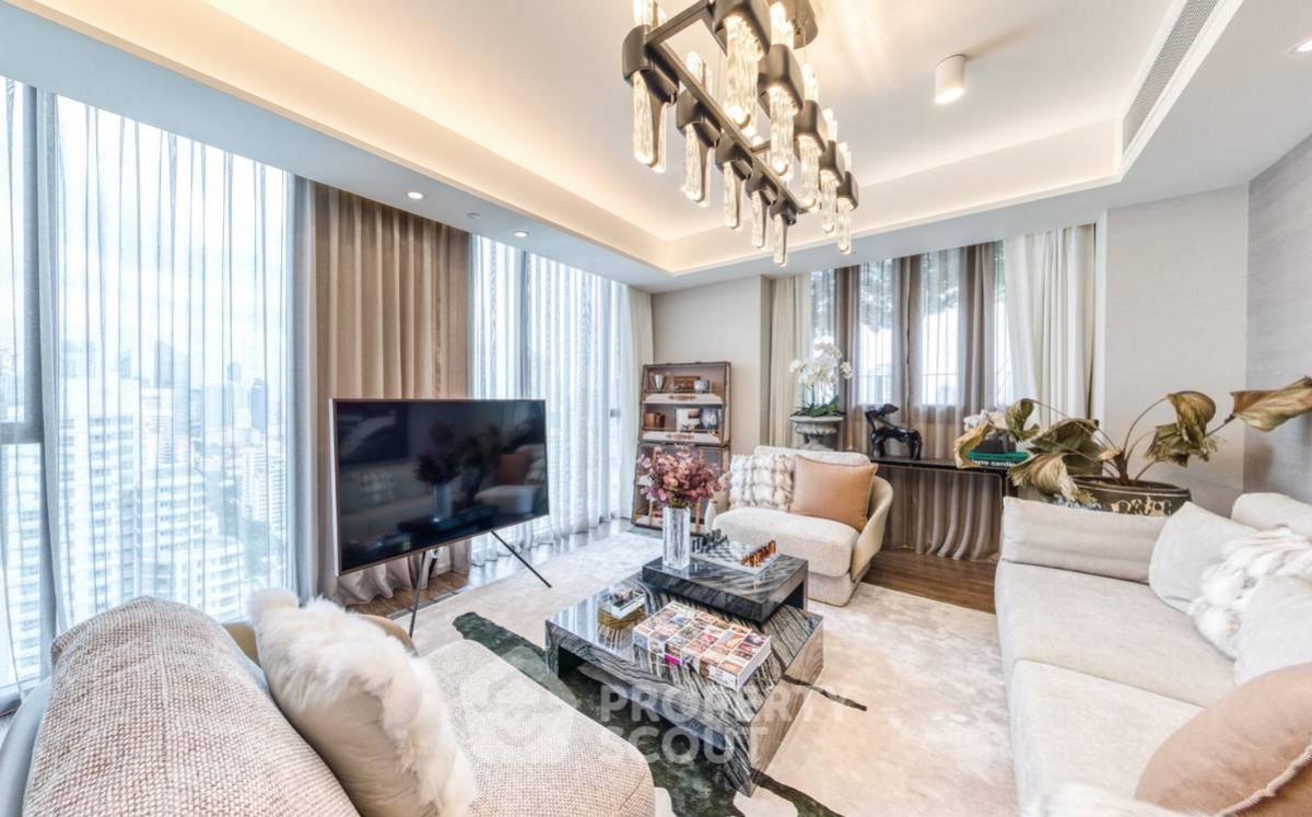 For SaleCondoSukhumvit, Asoke, Thonglor : 2-BR Condo at Muniq Sukhumvit 23 near MRT Sukhumvit