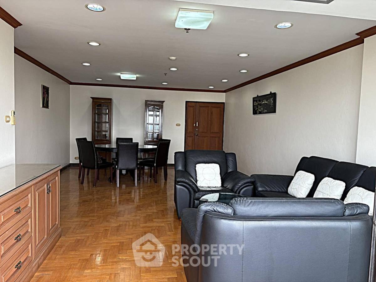 ขายคอนโดสุขุมวิท อโศก ทองหล่อ : คอนโด 3-ห้องนอน ที่ ท็อป วิว ทาวเวอร์ คอนโดมิเนียม ใกล้ BTS ทองหล่อ