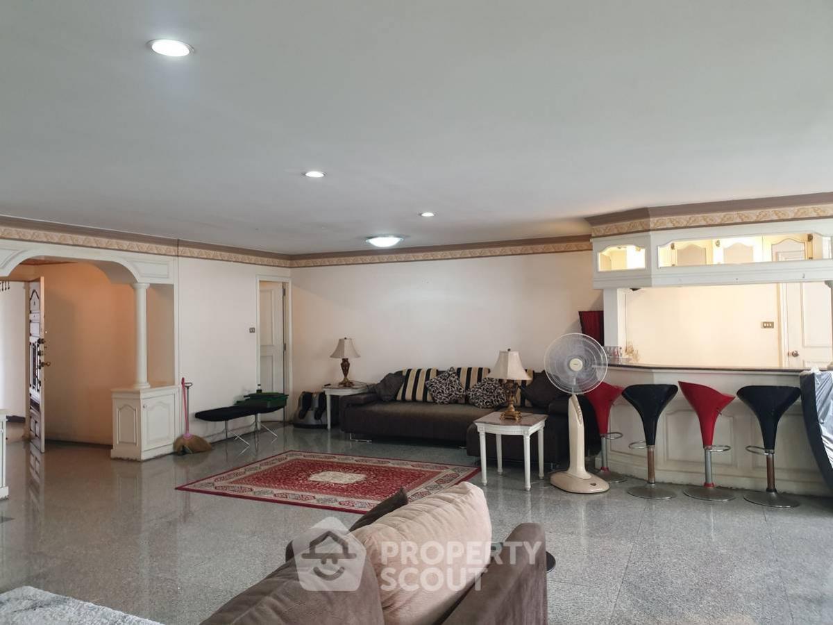 ขายคอนโดสุขุมวิท อโศก ทองหล่อ : คอนโด 3-ห้องนอน ที่ ดีเอส ทาวเวอร์ 1 ใกล้ BTS พร้อมพงษ์